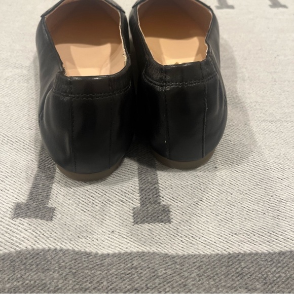 Hush Puppies Black Flats - Picture 4 of 8